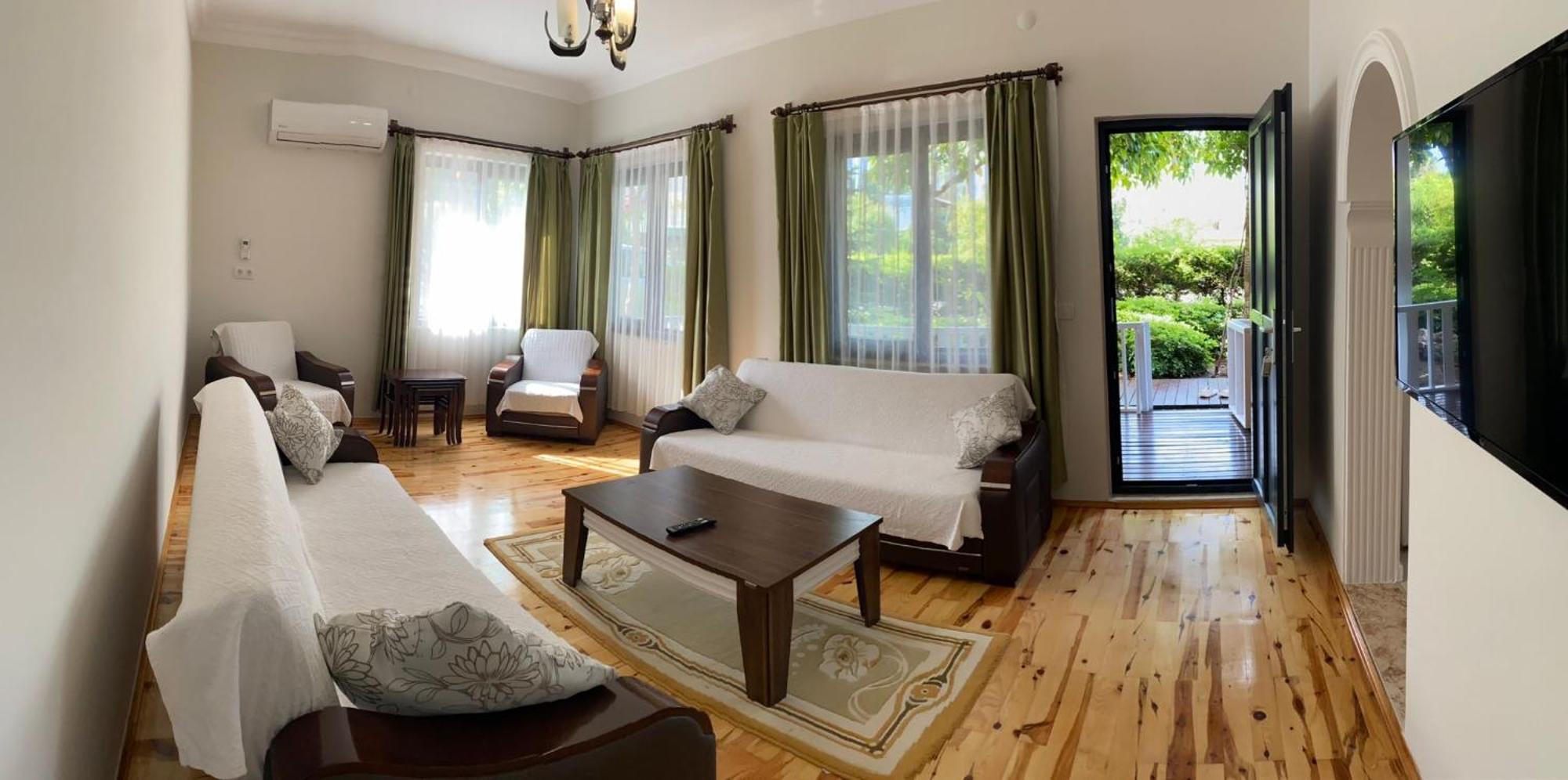 Palm Konak Hotel Çıralı Bilik gambar